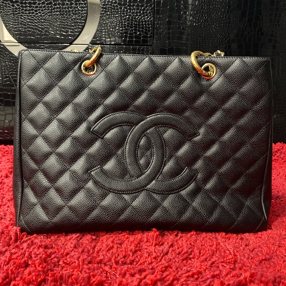 Chanel Caviar Quilted Bag